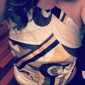 Super cool print tie halter !!